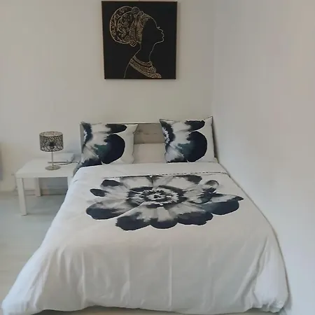 Jolie Apartman